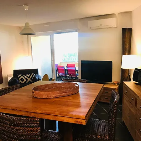 Punta Rossa Apartment *